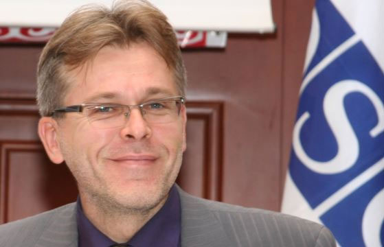 Prof. Dr. Anis H. Bajrektarevic