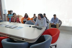 Dr. Sameer Kumar, Senior Lecturer of Asia-Europe Institute delivered a special talk at MRC