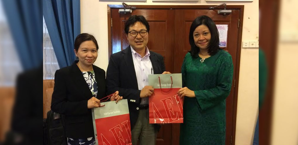 Visit from Kyushu University representatives May 2017