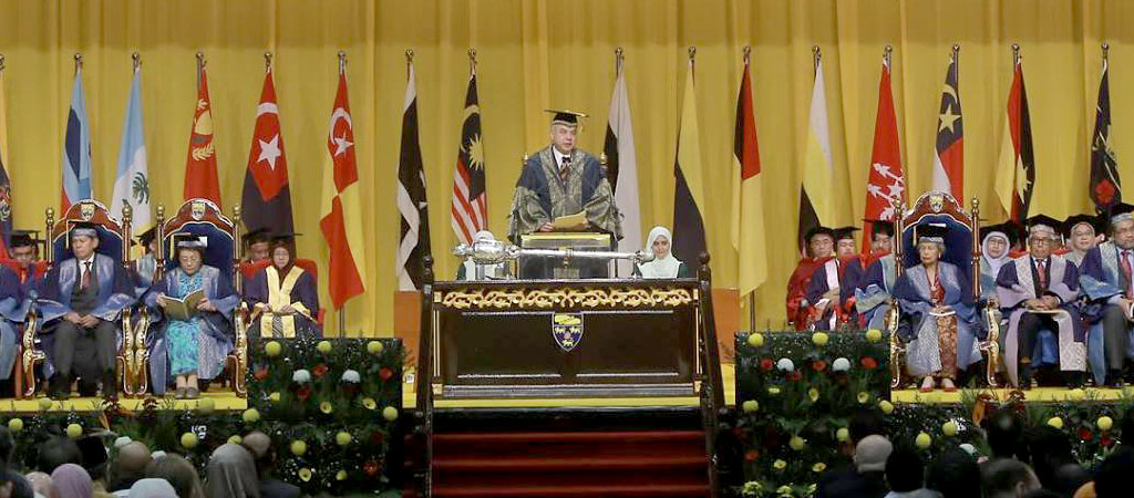 Perak Sultan urges UM to inculcate integrity among its students