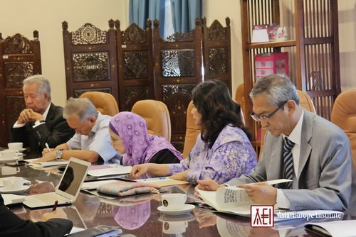 The First Author's Workshop - Contributions of Tun Abdul Razak to the Development of Malaysia: Non-Partisan Reflections